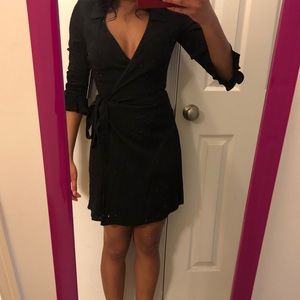 Black 3/4 sleeve dress